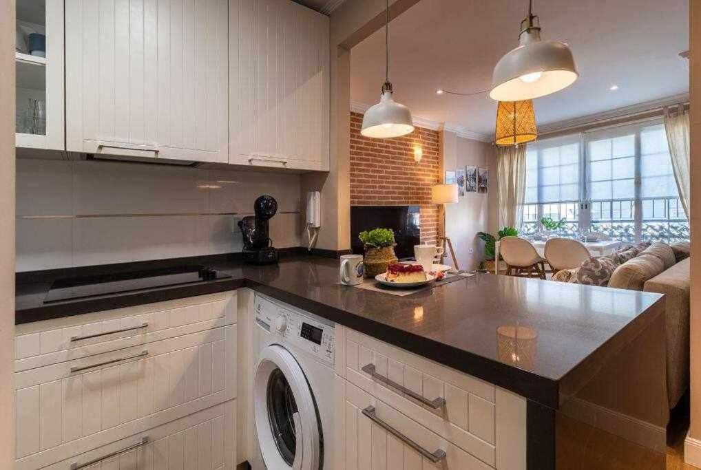 3 Apartamento En Estadio Sevilla 8 Plazas 3 Hab Y Metro Eksteriør bilde