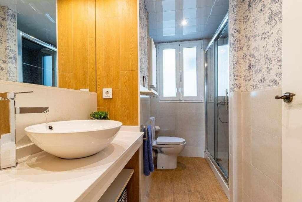 3 Apartamento En Estadio Sevilla 8 Plazas 3 Hab Y Metro Eksteriør bilde
