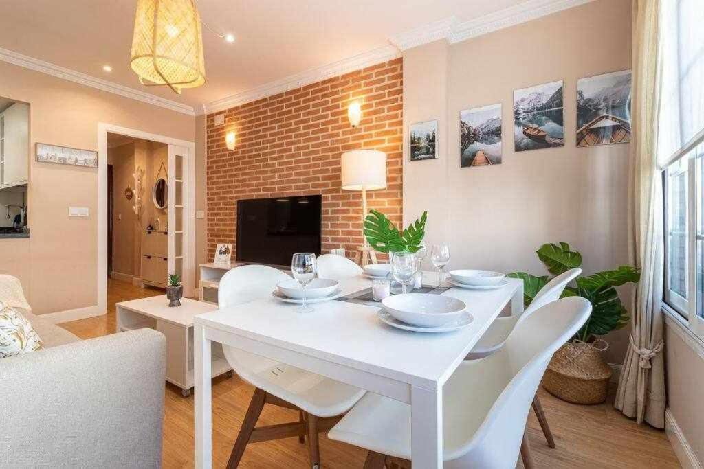 3 Apartamento En Estadio Sevilla 8 Plazas 3 Hab Y Metro Eksteriør bilde